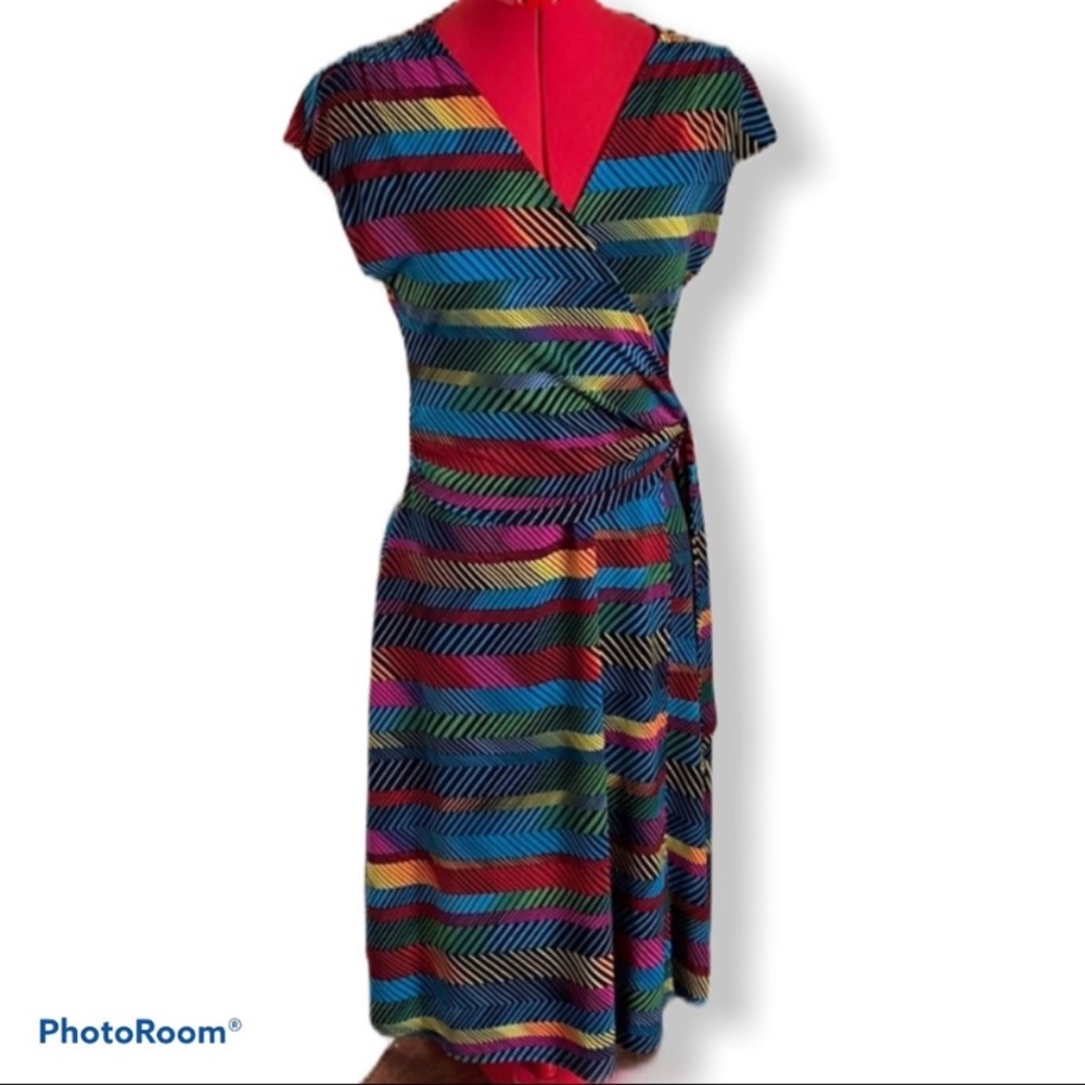 BCBGMAXAZRIA Semi Wrap Dress Sz L colorful dress